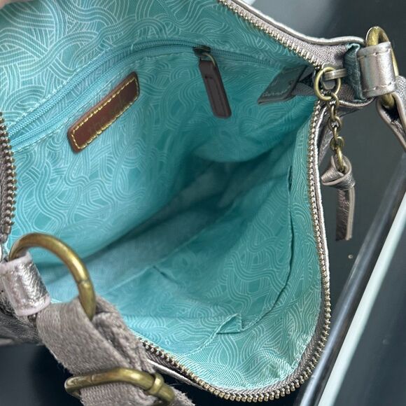 The Sak Genuine Leather Metallic Crossbody Shoulder Bag Purse Adjustable Strap - Picture 11 of 11